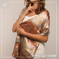 Vous êtes à la recherche du cadeau de Noël🎅🎄 unique et original ? Une écharpe en soie by Atelier Fantar est le cadeau 🎁 de luxe idéal pour les hommes ou pour les femmes.
👉 Echarpes disponible sur : www.resaprivee.com