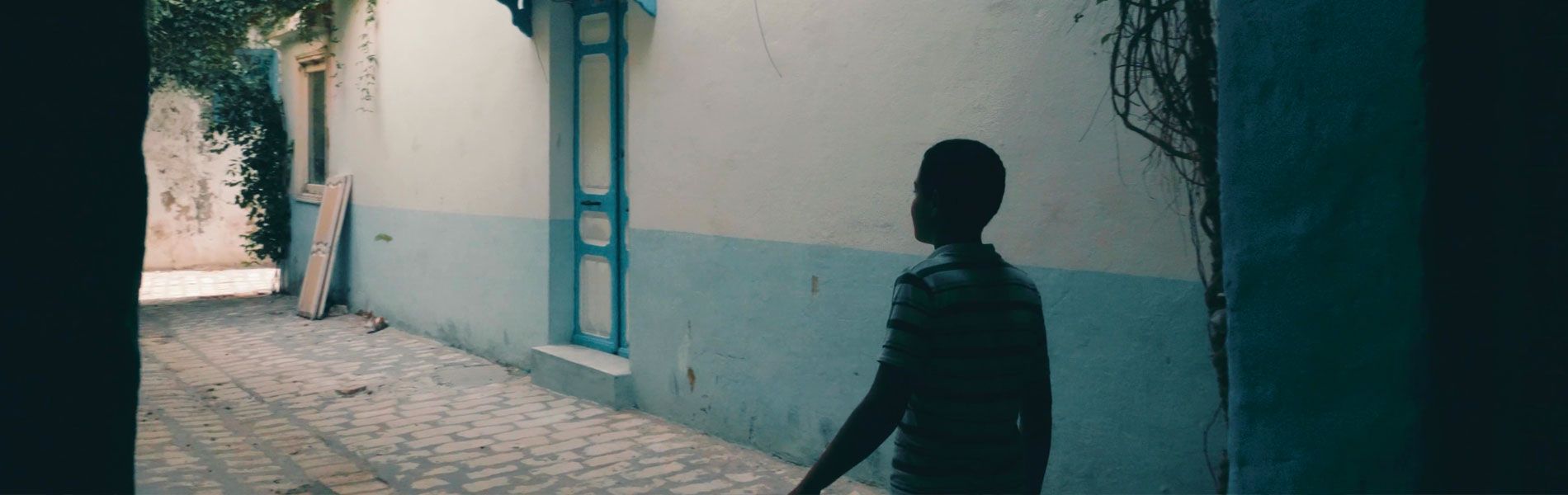 Suivez un local, explorez l’invisible
